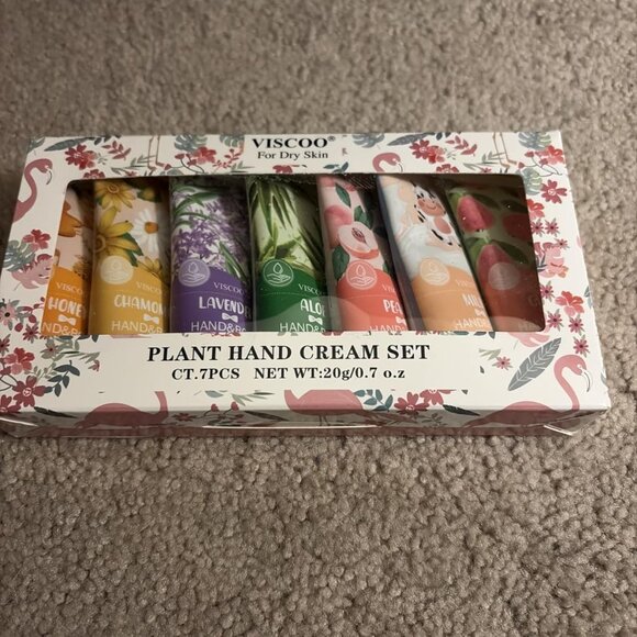 7 Pack Hand Cream Set Travel Size Floral Lotion for Dry Hands, Holiday Gifts - Picture 2 of 9